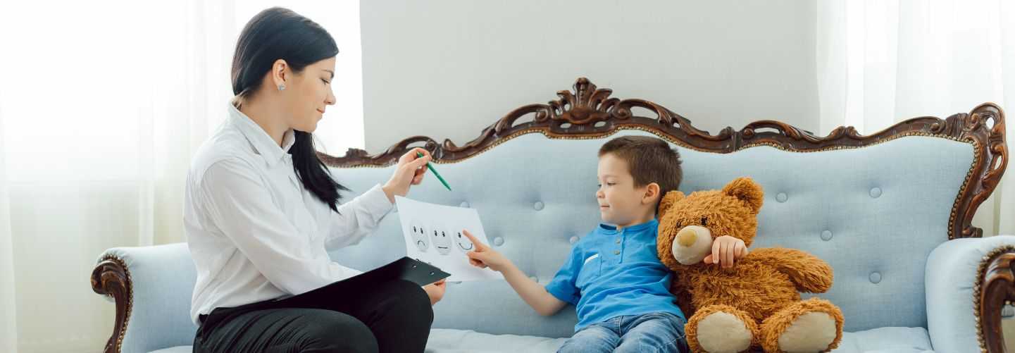 DIPLOMATURA EN PSIQUIATRIA Y PSICOLOGÍA INFANTO JUVENIL. ABORDAJES PREVENTIVOS Y TERAPÉUTICOS DENTRO Y FUERA DE LOS CONSULTORIOS
